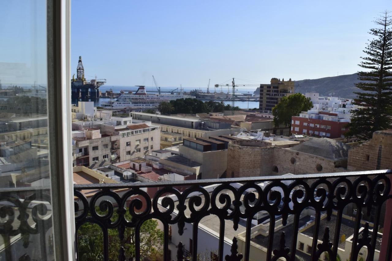 Vivienda Bendicho- Catedral Daire Almería Dış mekan fotoğraf